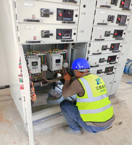 �������ձ���-ӭ��Ѵ������������ǰ�� -348.png